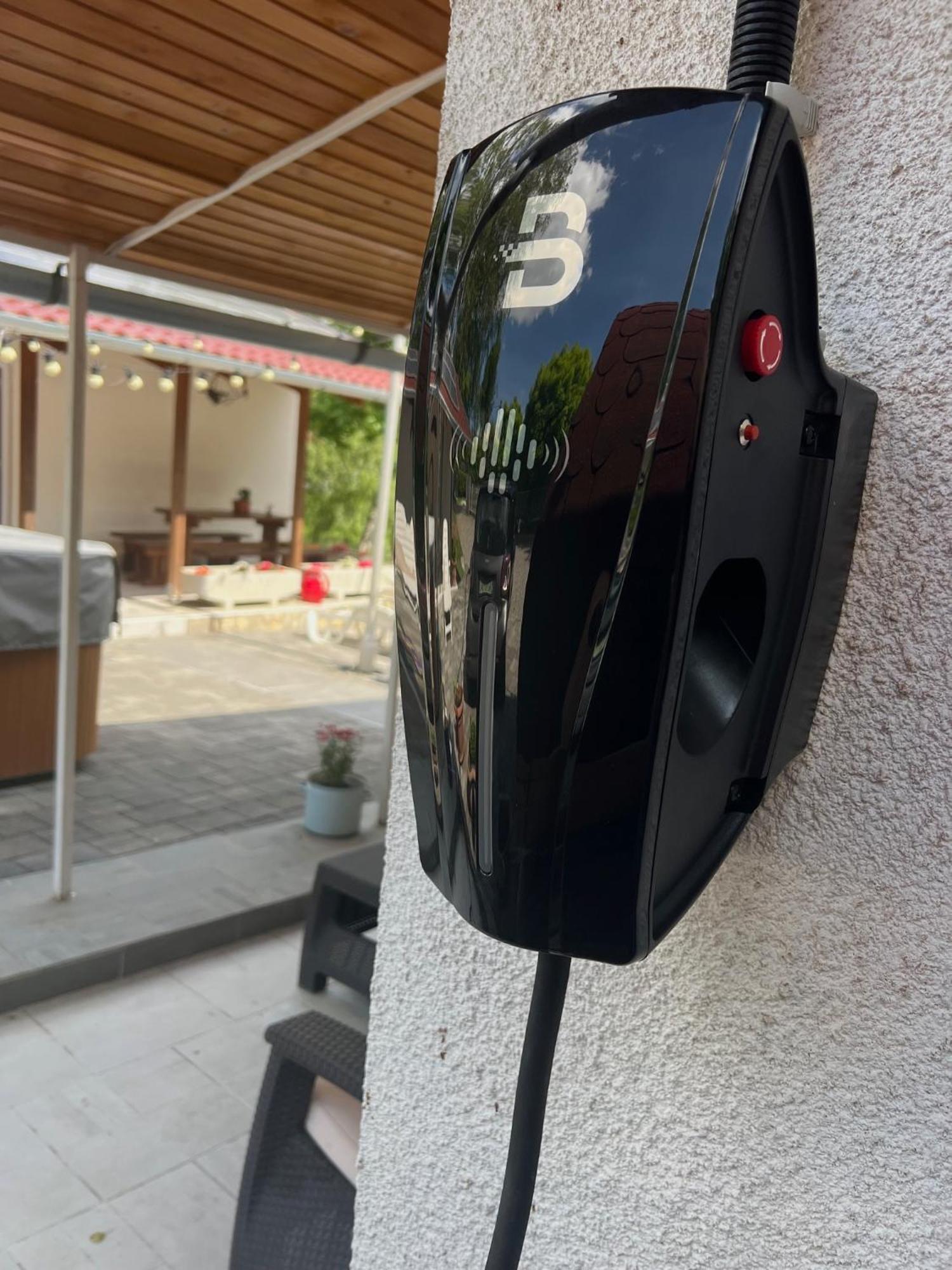 Klara Apartmanház Orfű Exterior foto